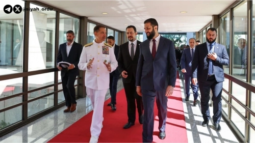 Şam'da sürpriz zirve: ABD'li General Şara ile görüştü